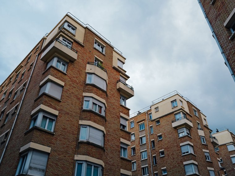 Associations Associations Et Comités De Locataires, De Propriétaires, Comités De Logement en France