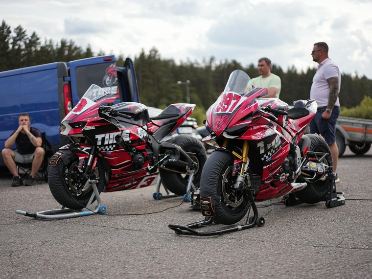 Associations Sports Mécaniques (Sport Automobile, Moto, Trial) en France