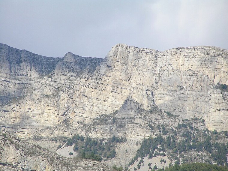 Annuaire des associations de Hautes-Duyes - 04 Alpes-de-Haute-Provence