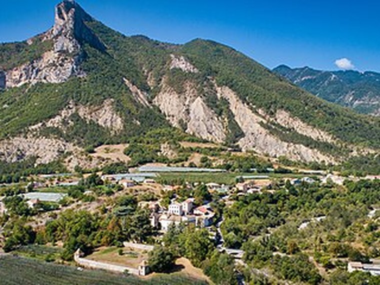 Annuaire des associations de Vitrolles - 05 Hautes-Alpes