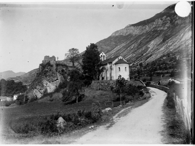 Annuaire des associations de Urs - 09 Ariège