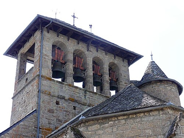 Annuaire des associations de Saint-Symphorien-de-Thénières - 12 Aveyron