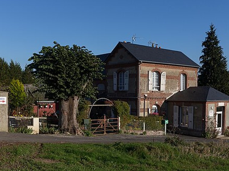 Annuaire des associations de Englesqueville-en-Auge - 14 Calvados