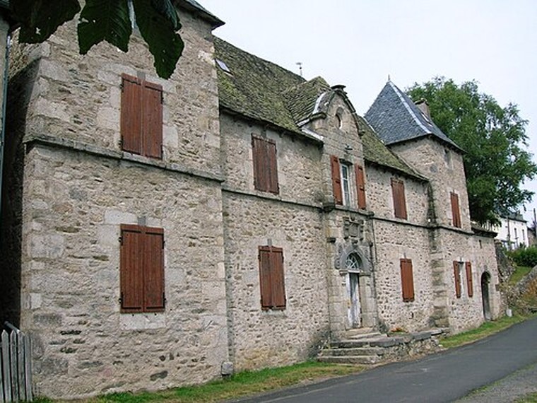 Annuaire des associations de Chaliers - 15 Cantal