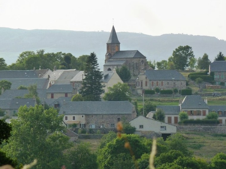 Annuaire des associations de Laveissenet - 15 Cantal