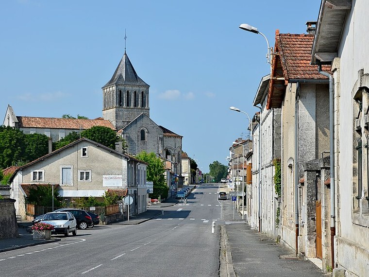 Annuaire des associations de Aignes-et-Puypéroux - 16 Charente
