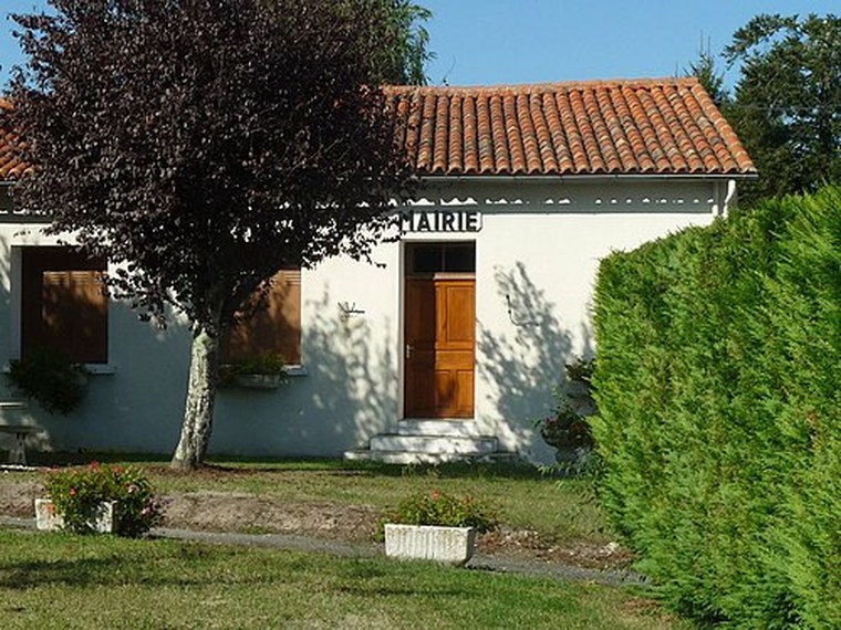 Annuaire des associations de Courlac - 16 Charente