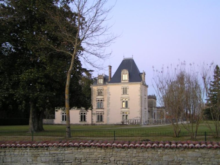 Annuaire des associations de Authon-Ébéon - 17 Charente-Maritime