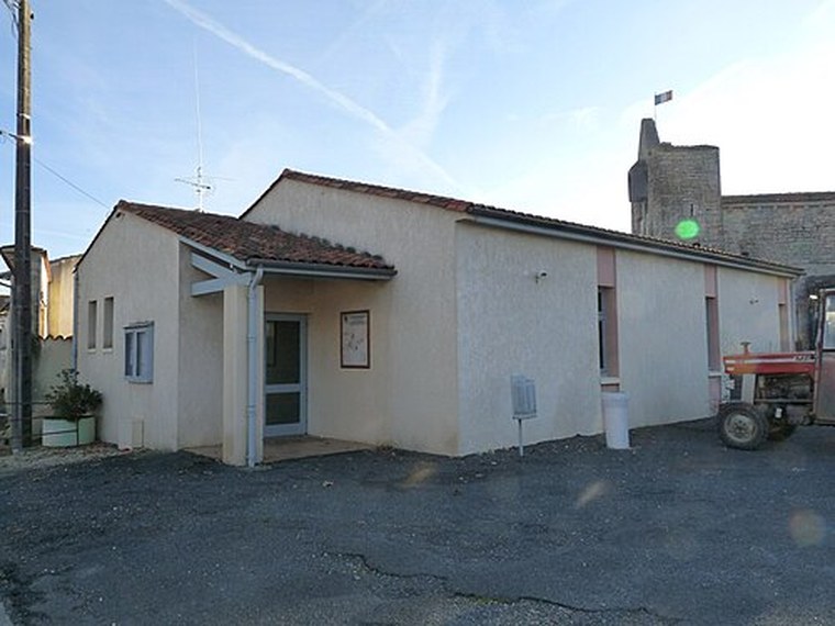 Annuaire des associations de Louzignac - 17 Charente-Maritime