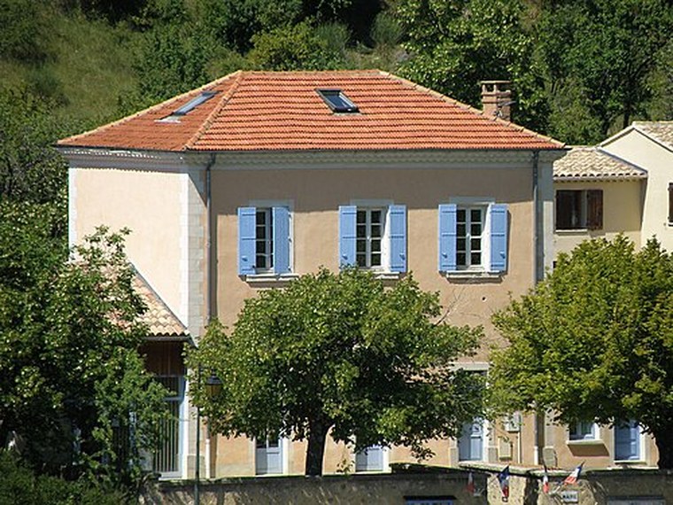 Annuaire des associations de Le Poët-Sigillat - 26 Drôme