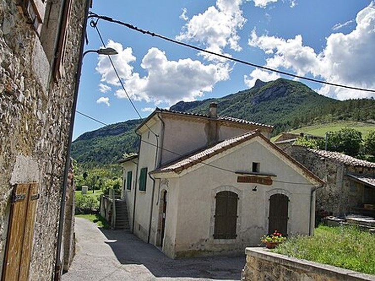 Annuaire des associations de Pradelle - 26 Drôme