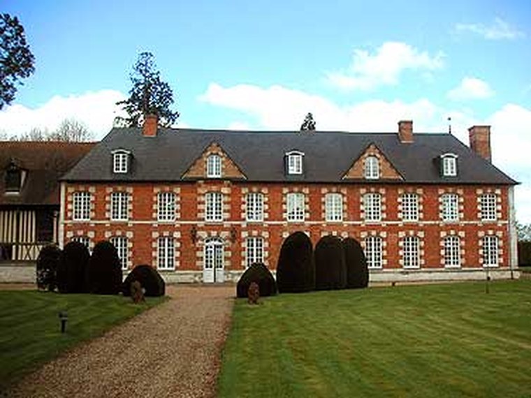 Annuaire des associations de Daubeuf-près-Vatteville - 27 Eure