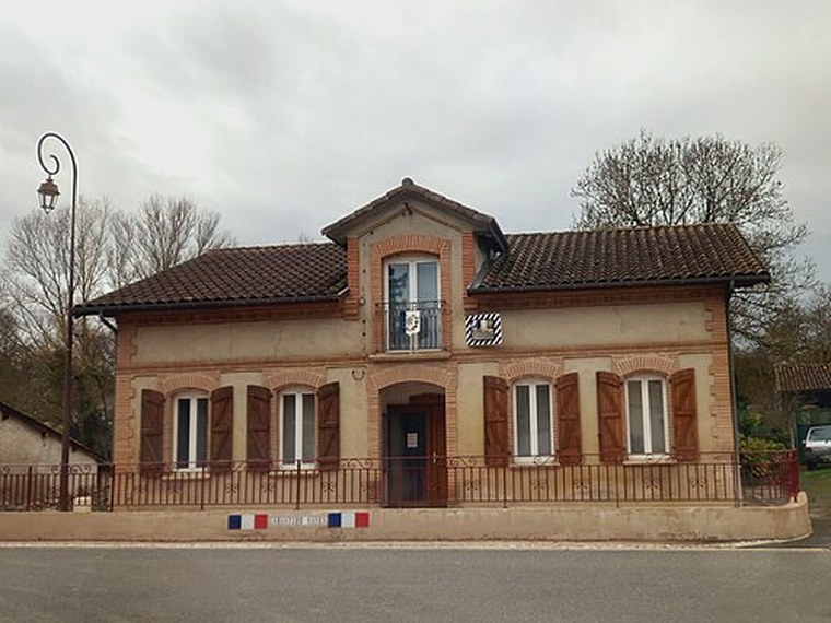Annuaire des associations de Labastide-Savès - 32 Gers