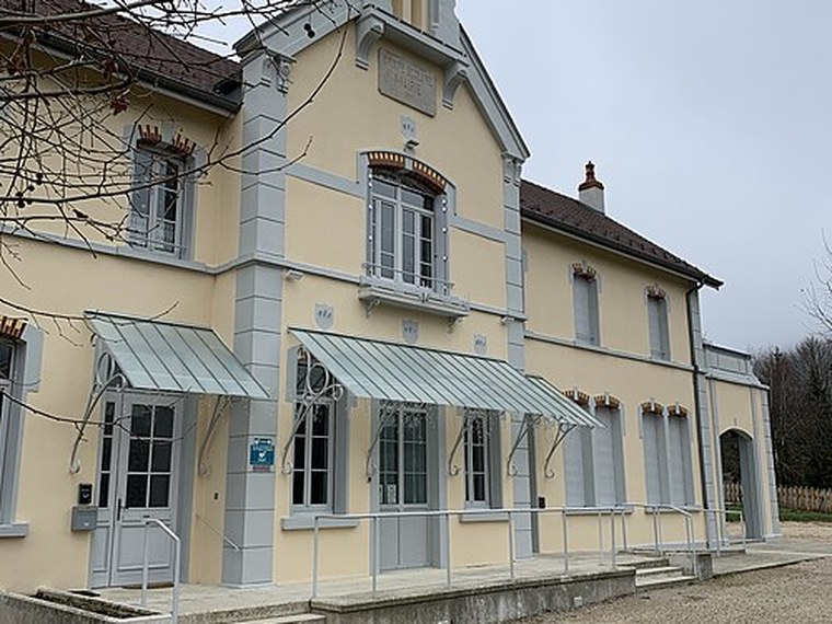Annuaire des associations de L' Aubépin - 39 Jura