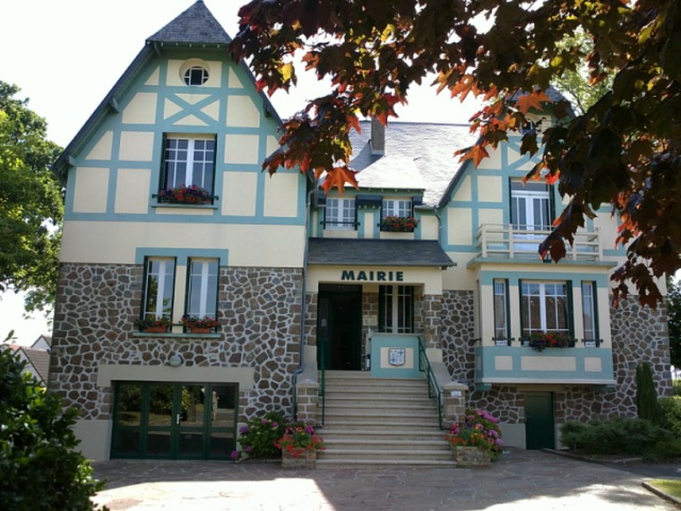 Annuaire des associations de Le Mesnil-Tôve - 50 Manche