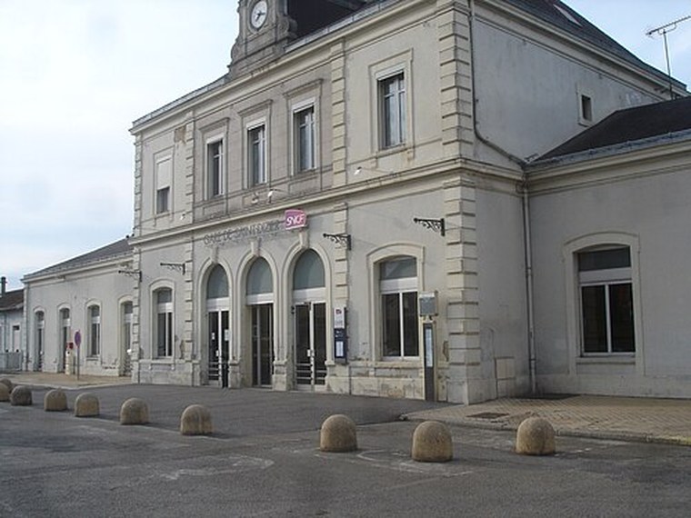 Annuaire des associations de Trois-Fontaines-l'Abbaye - 51 Marne