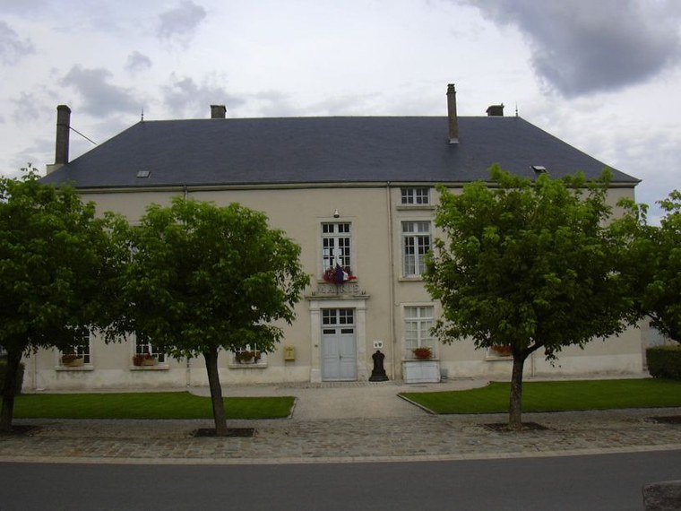 Annuaire des associations de Argentolles - 52 Haute-Marne