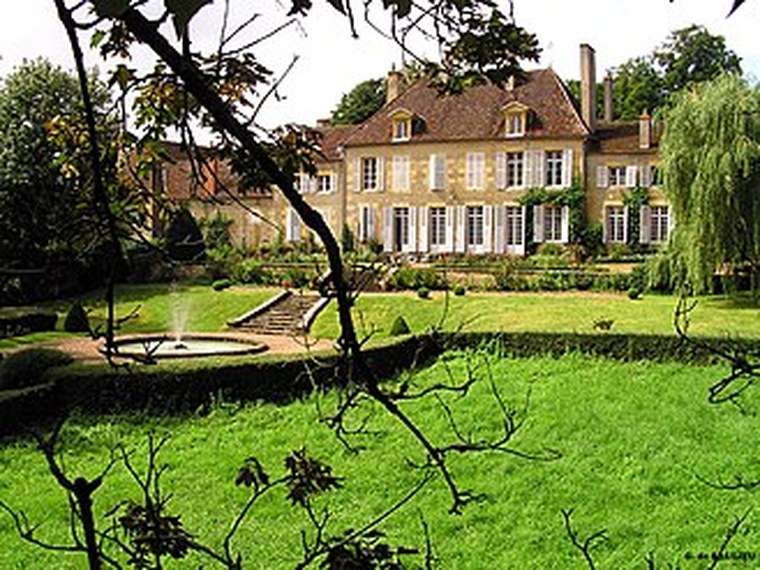 Annuaire des associations de Lurcy-le-Bourg - 58 Nièvre