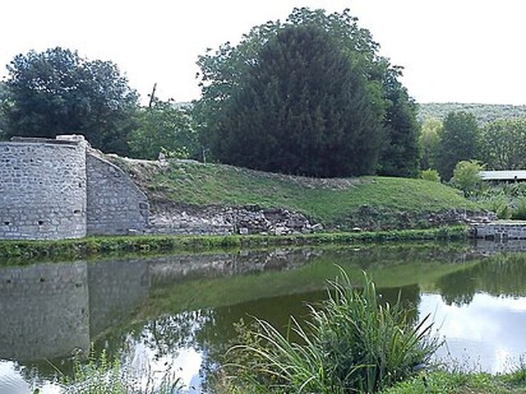 Annuaire des associations de La Chapelle-sous-Uchon - 71 Saône-et-Loire