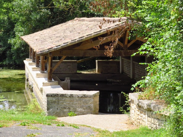 Annuaire des associations de Luché-sur-Brioux - 79 Deux-Sèvres